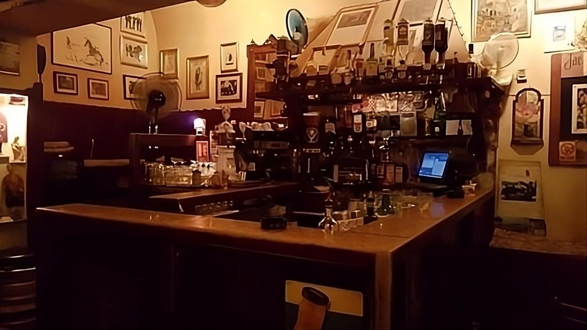 Captain's Place
