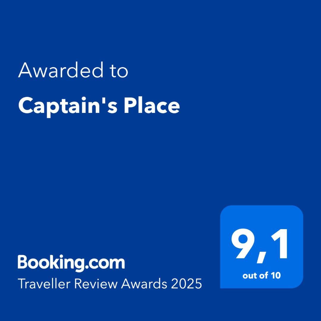 Captain's Place