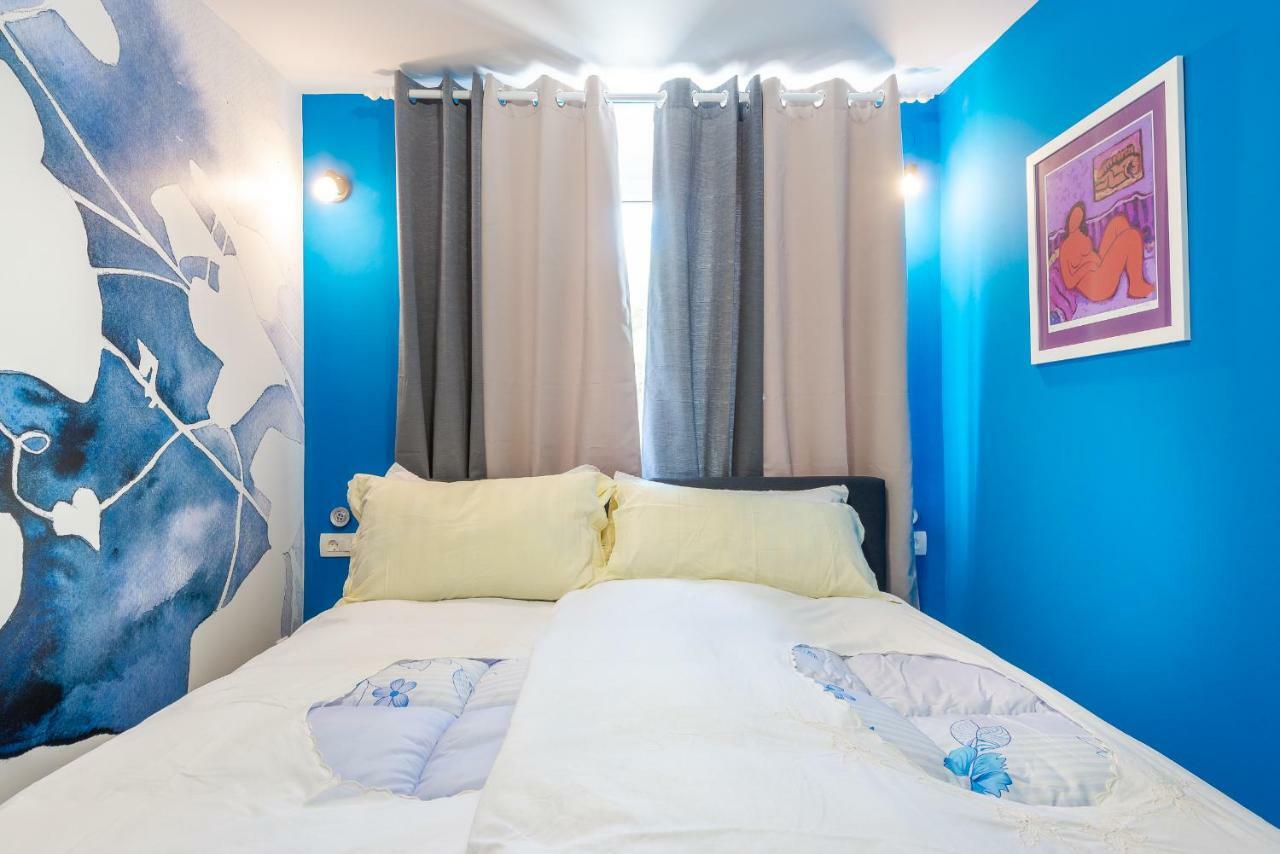 Captain's Place Apartment *